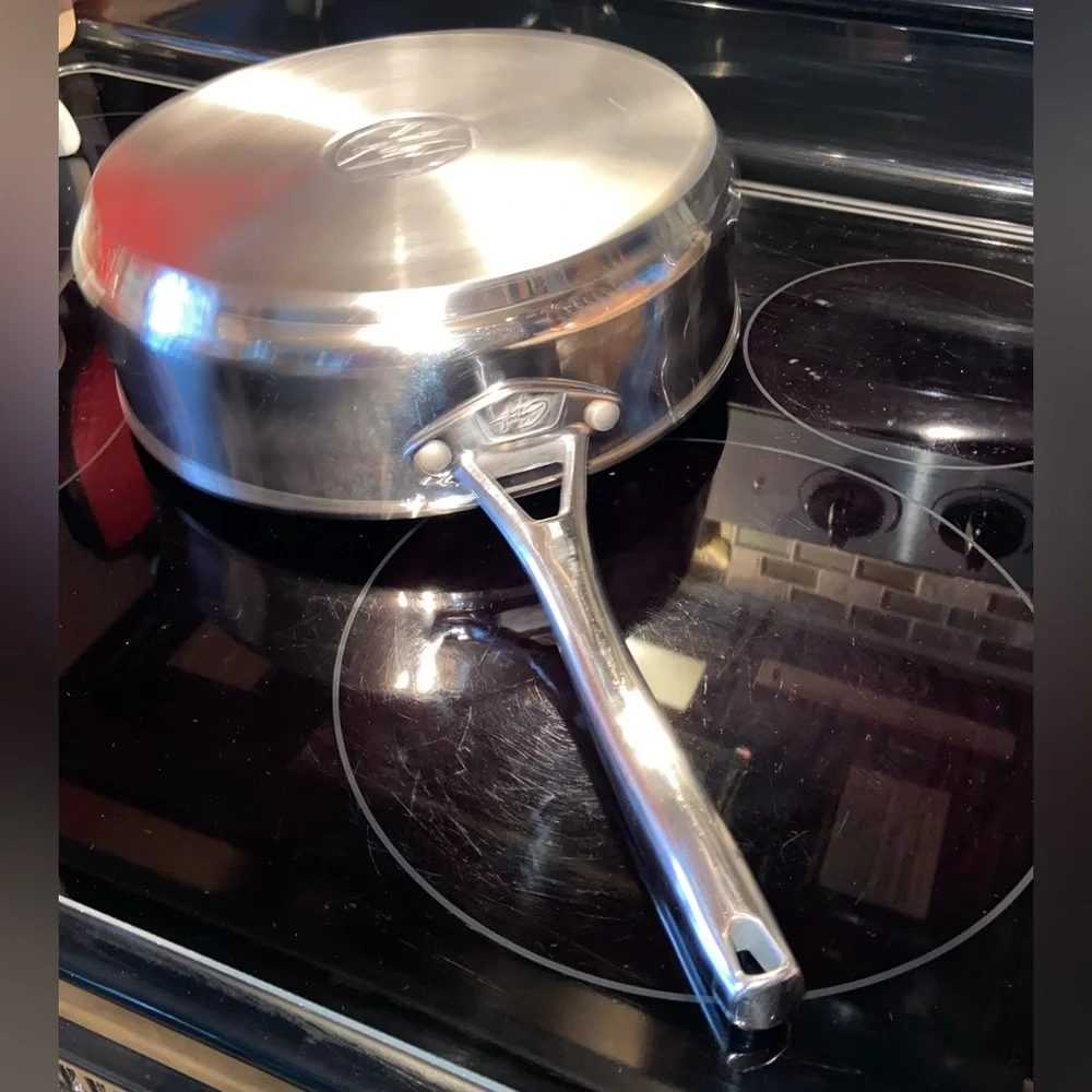 Guy Fieri Large 4 Quart Stainless Steel Stove Top Cookware & Original Lid- VGU
